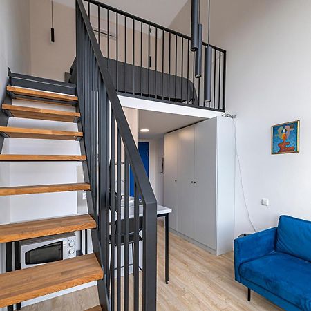 Mini Loft 1 Bd Apt By Hostlovers カウナス エクステリア 写真