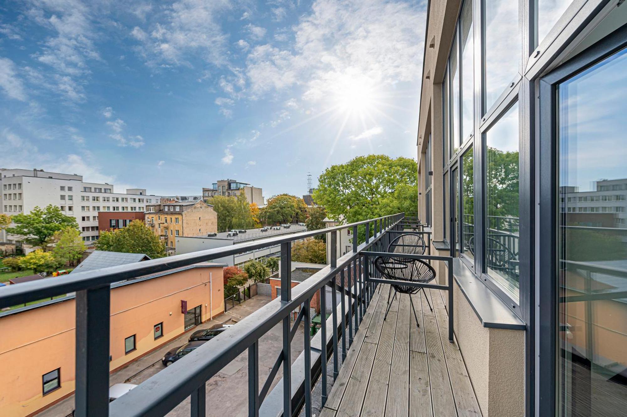 Mini Loft 1 Bd Apt By Hostlovers カウナス エクステリア 写真