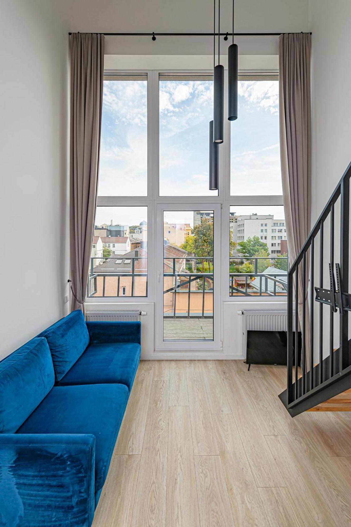 Mini Loft 1 Bd Apt By Hostlovers カウナス エクステリア 写真